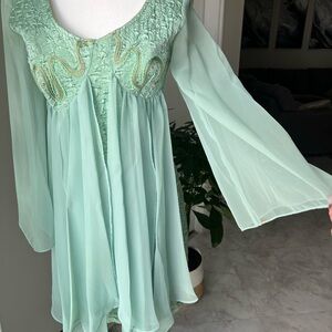 Stunning Satin Bodicon Dress with Beaded Bust&Flowing Chiffon Accents